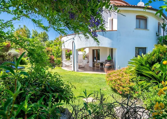 Villa Clicksardegna Con Piscina Privata Vicino Ai Campi Di Padel